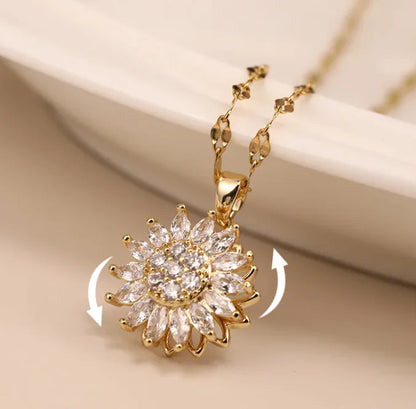 Elegant Sunflower Necklace